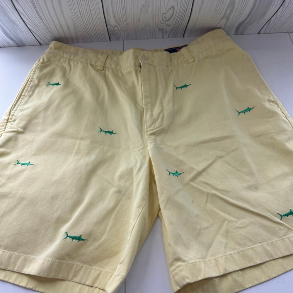 Vineyard Vines Men’s Club Short Size 36 Yellow Marlin